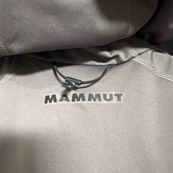 Mammut Mens M Lightweight Packable Lemah Hoodie Hiking Trail Rain Jacket Gray - Picture 11 of 12